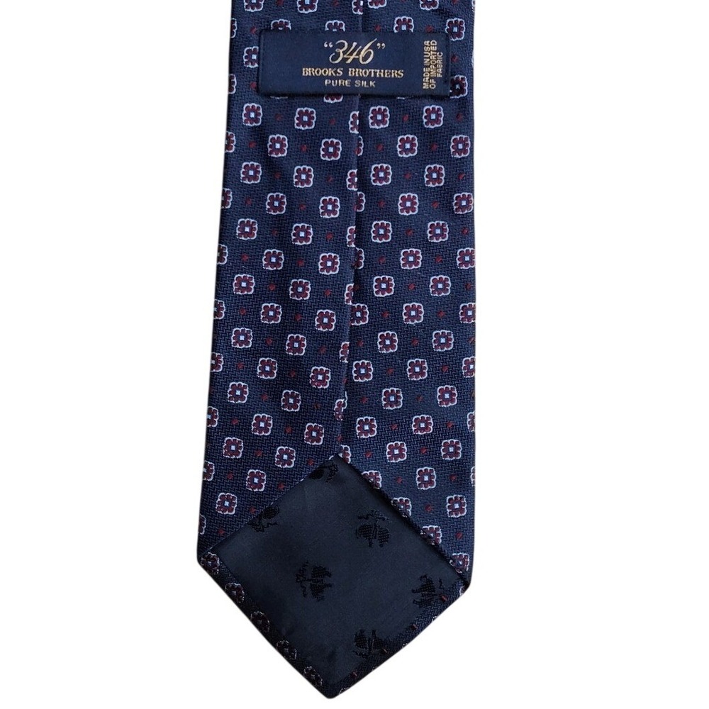 Brooks Brothers 346 Necktie Mens Navy Blue Red Silk Medallion Geometric Luxury